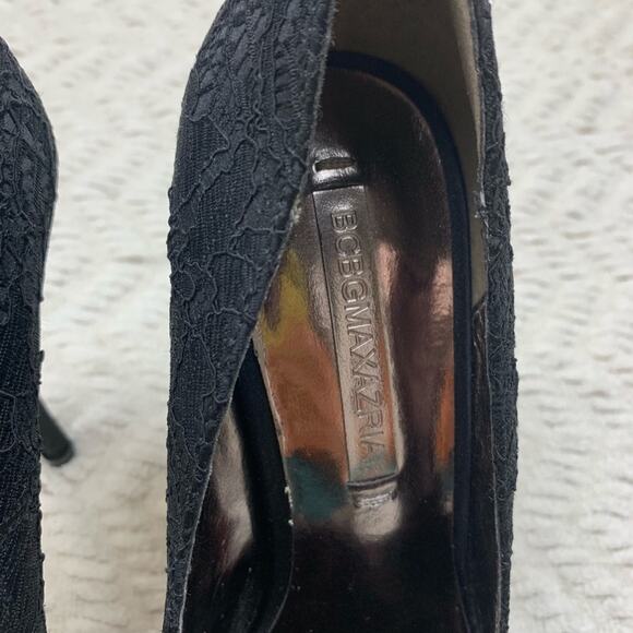BCBGMaxAzria Black Lace Pumps Size 7 - Picture 6 of 7